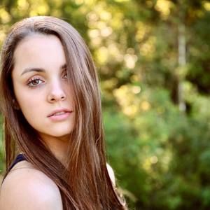 Meet your Posher, Holly